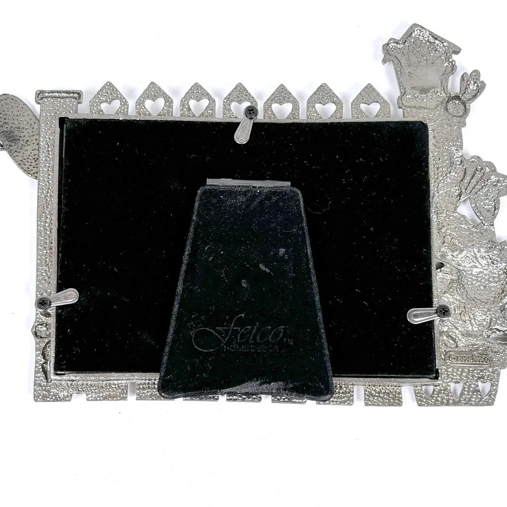 Vtg Fetco Pewter Family Charm PhotoFrame Picket Fence Flowers Country Garden